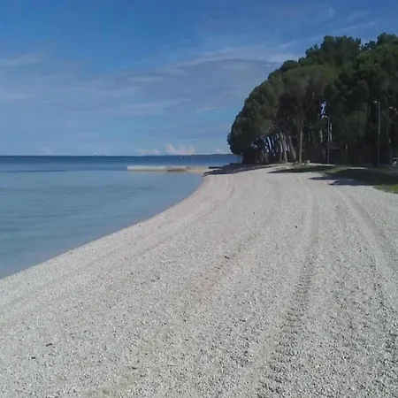 In Fa Ana Near Valbandon Fazana