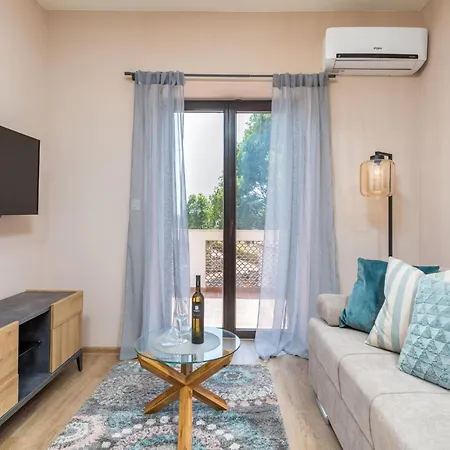 Apartman In Fa Ana Near Valbandon *